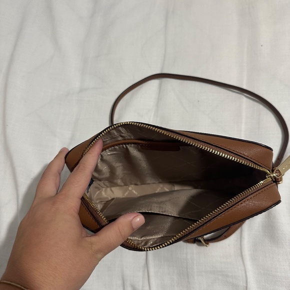 MICHAEL Michael Kors Jet Set Leather Crossbody Bag in Color Luggage - Picture 6 of 8